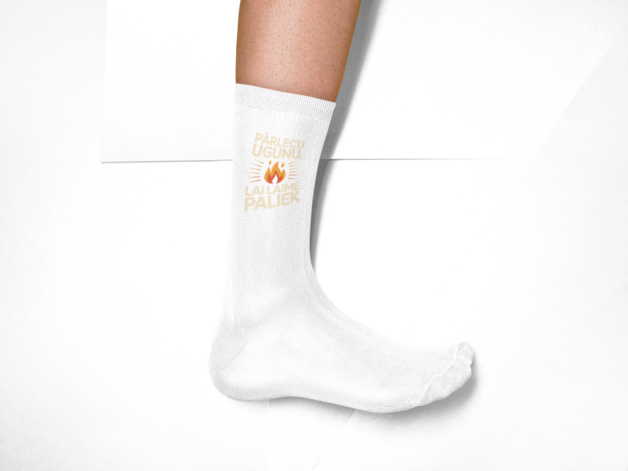 Baltas zeķes "Lai laime paliek"