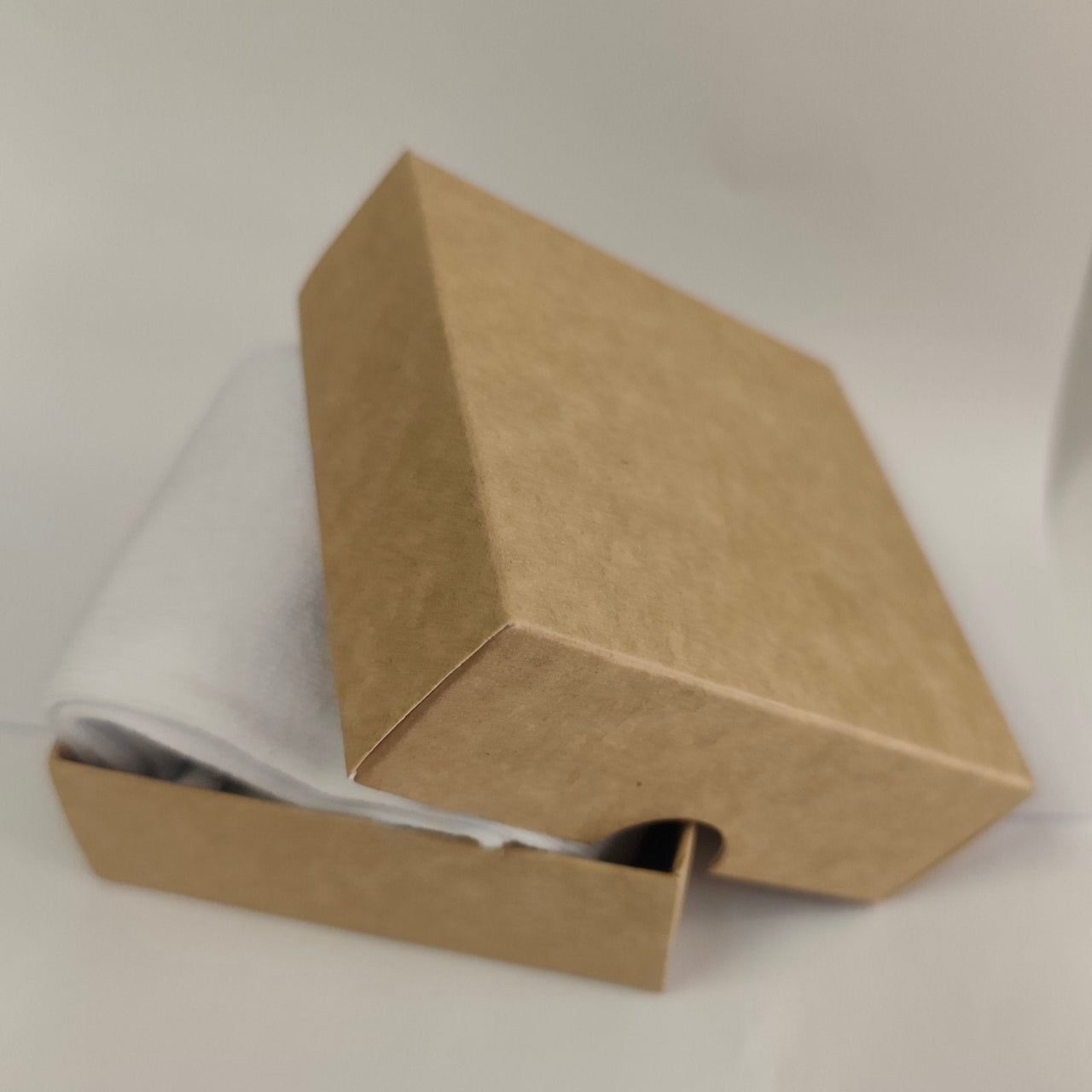 Baltas zeķes "Vectēvs"